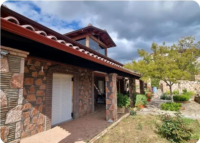 Stones Hébergement de vacances *